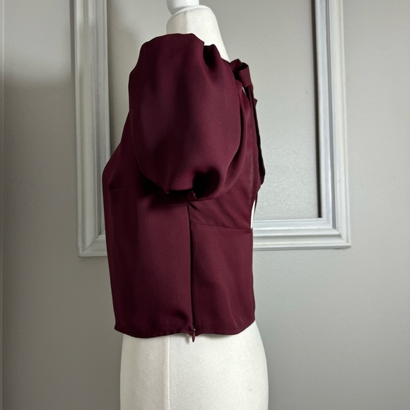 Express Women's puff sleeve open back maroon blouse size S - Picture 4 of 5